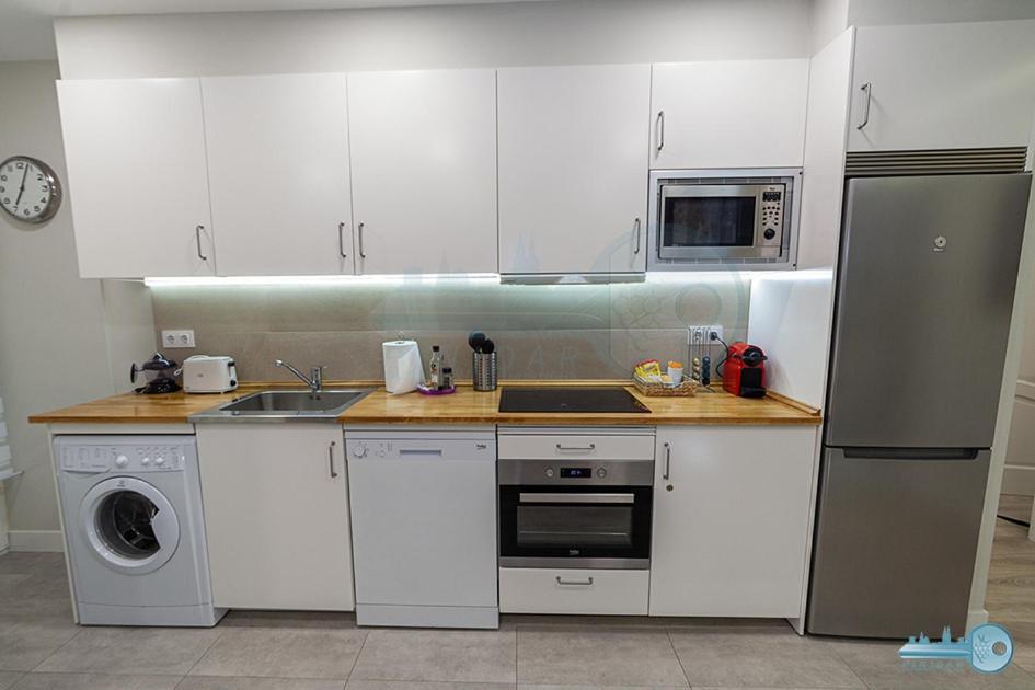 Apartment Muy Centrico Y Diseno Moderno 7' Laurel Vivienda De Uso Turistico Logrono Bagian luar foto
