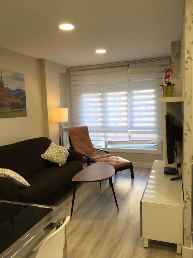 Apartment Muy Centrico Y Diseno Moderno 7' Laurel Vivienda De Uso Turistico Logrono Bagian luar foto